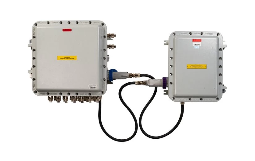 6 портовый уличный узел связи TFortis PSW-2G6F+UPS-Ex