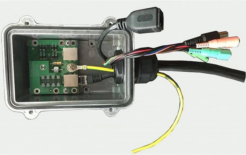 Устройство грозозащиты уличное TFortis SG-Cam