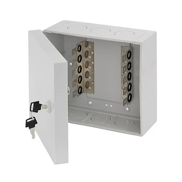 Бокс настенный распределительный, на 5 плинтов NIKOMAX ESSENTIAL NMC-WBPL5-PK