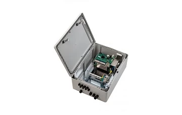 8 портовый управляемый коммутатор с PoE TFortis PSW+Box 8x2Pro